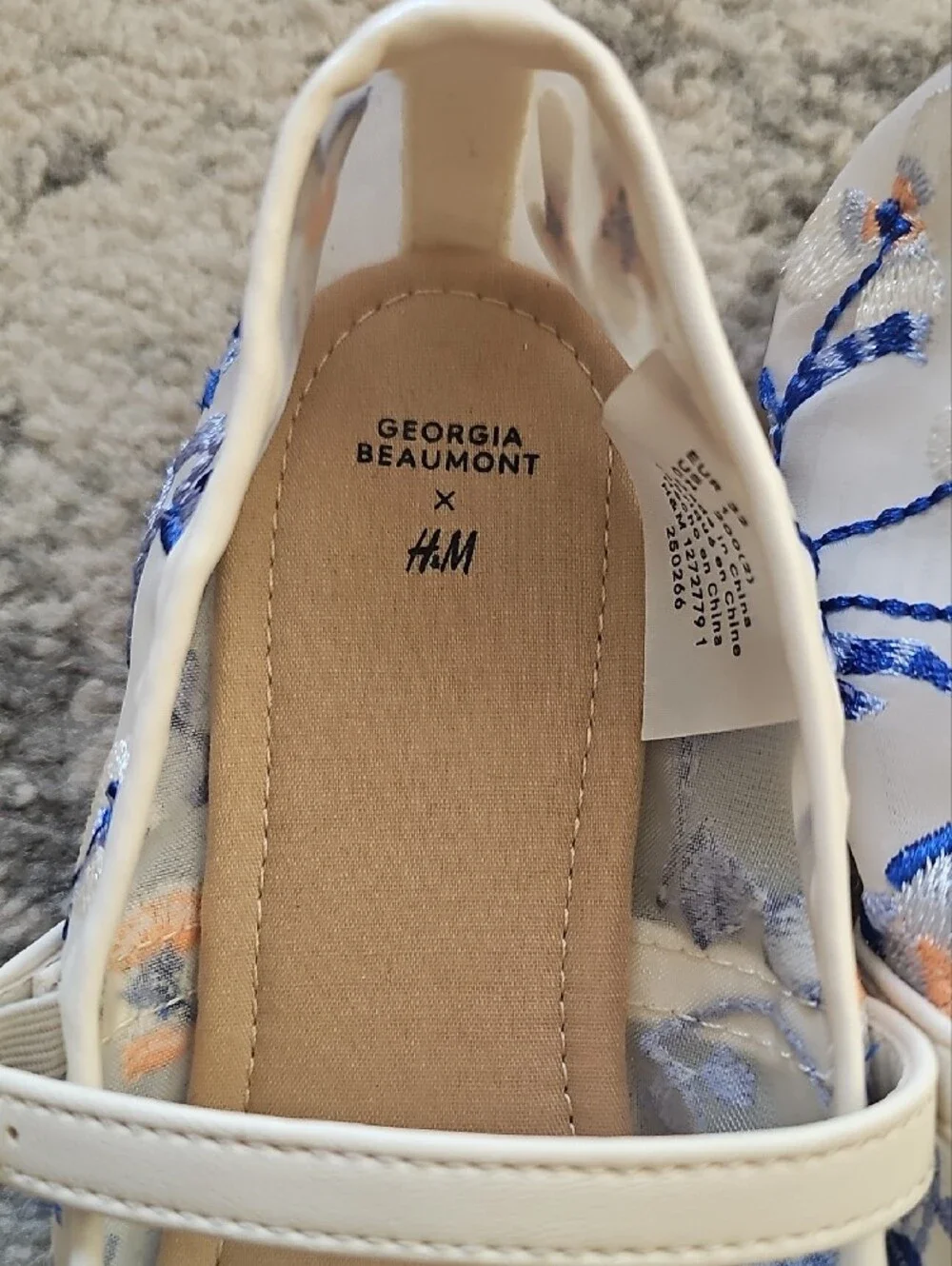 H&M charming white